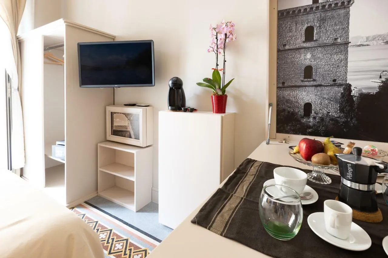 Guest house Art & B.E.D.S. Hotel Naples